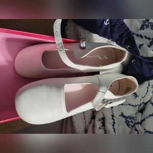 Nina Bonnet Girls White Shoes 11.5 W